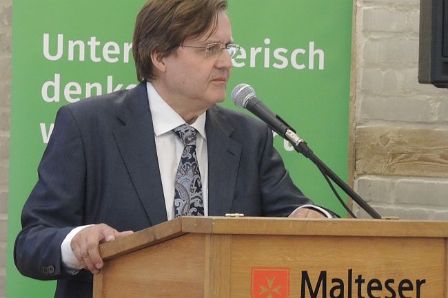 Begrüßung der Festgesellschaft durch den DG-Vorsitzenden Richard Schütze
