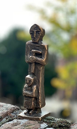 Bronzeskulptur „Heiliger Josef" von Norman Gebauer